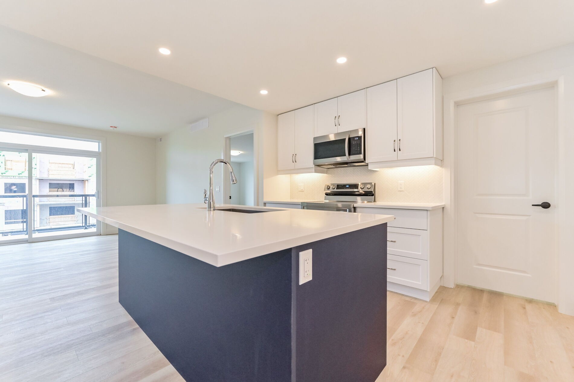99 Farley Rd, Fergus, ON N1M 0J9, Canada