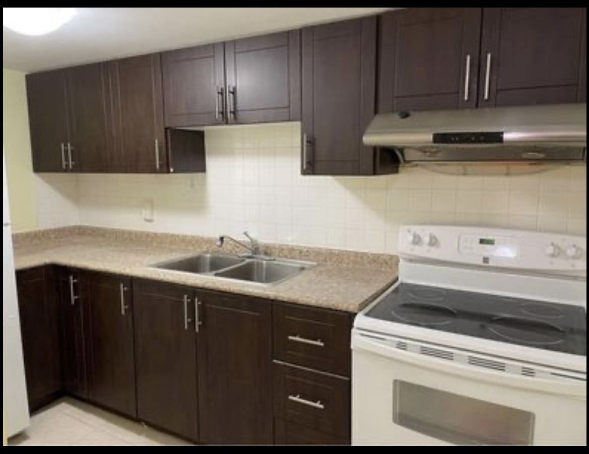 Spacious 2 Bedroom 1 bathroom legal basement apartment in prime location of Churchill Meadows