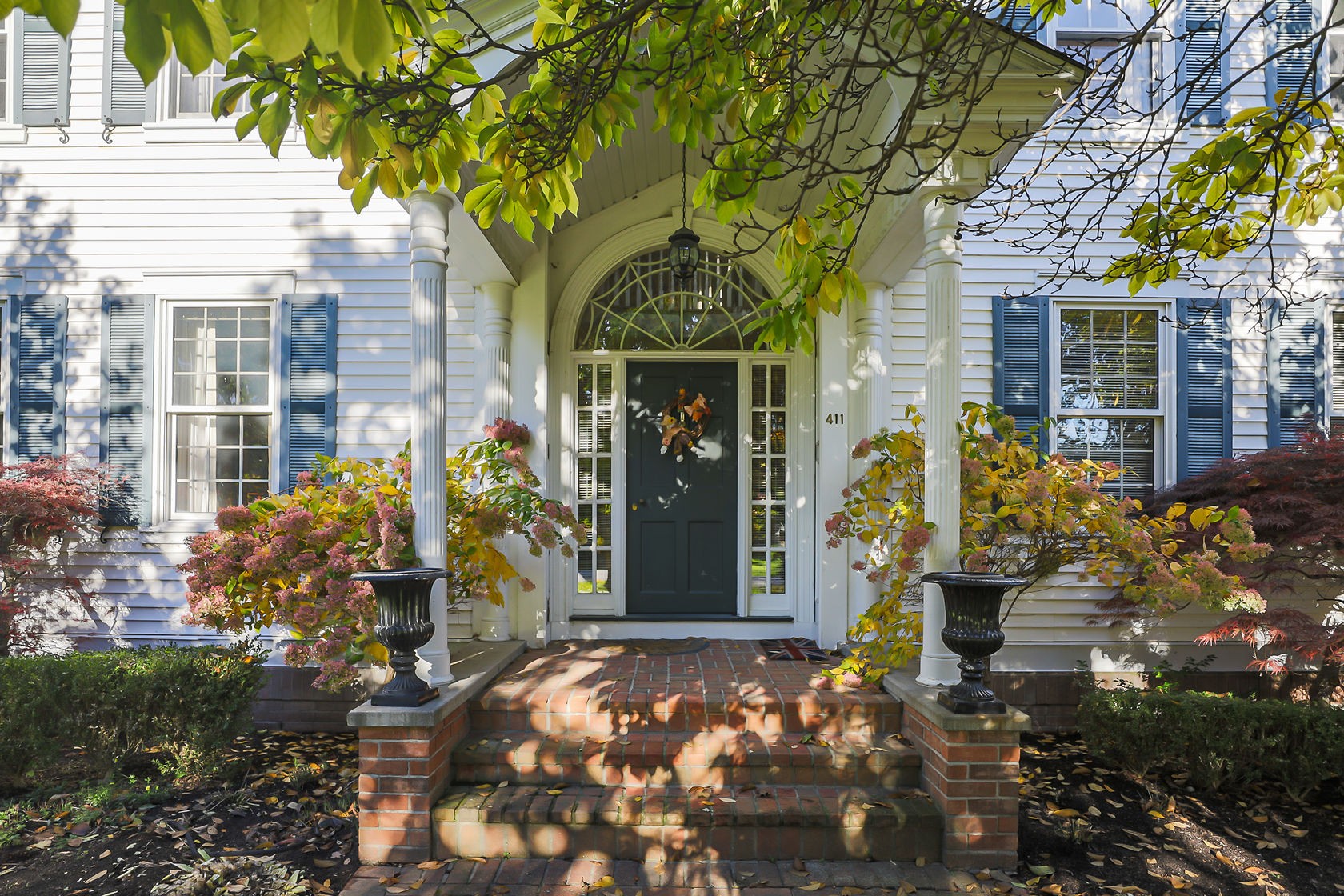 29 Haynes Ave, St. Catharines, ON L2R 3Z2, Canada